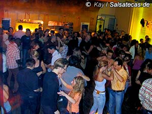 Salsa Parties in Essen: Katakomben im Girardet Haus