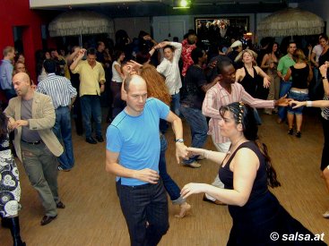 Salsa in der Romanfabrik, Frankfurt